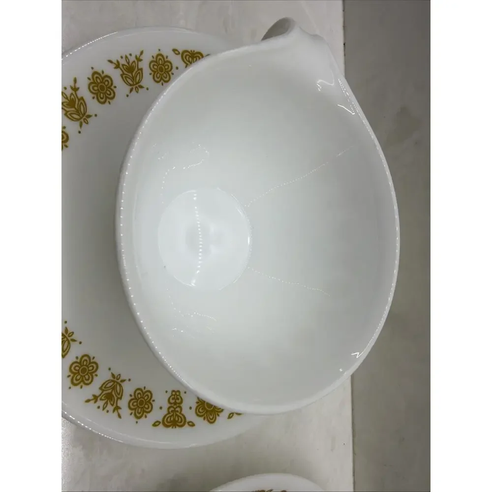 Vintage Set of 4 Corelle Butterfly Gold Hook Handle Coffee Tea Cups /Saucers